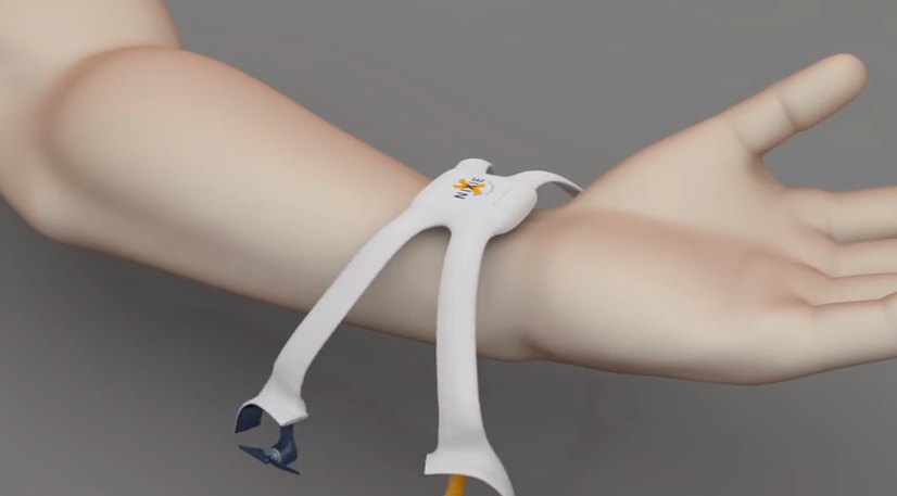 É uma câmera fotográfica? Um bumerangue? Ou será um drone?